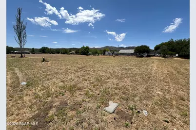 18628 S Joseph Hodge Road, Peeples Valley, AZ 86332 - Photo 12