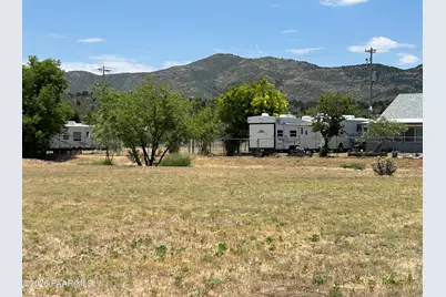 18628 S Joseph Hodge Road, Peeples Valley, AZ 86332 - Photo 10