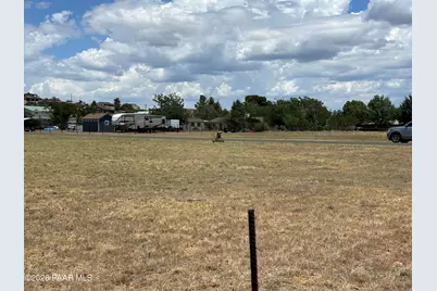 18628 S Joseph Hodge Road, Peeples Valley, AZ 86332 - Photo 16