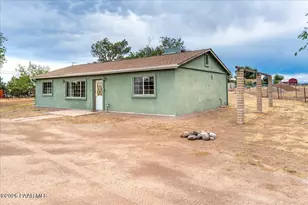 2469 N Thunder Ln, Chino Valley, AZ 86323 - Photo 2