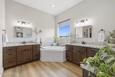 11101 N Seneca Point Lane, Prescott Valley, AZ 86315 - Photo 18