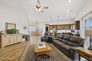 11101 N Seneca Point Ln, Prescott Valley, AZ 86315 - Photo 10