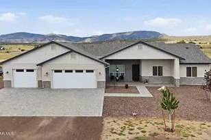 11101 N Seneca Point Ln, Prescott Valley, AZ 86315 - Photo 1