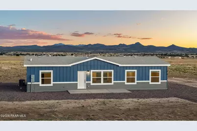 3419 W Cherry Blossom Lane, Paulden, AZ 86334 - Photo 4