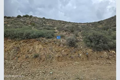 Lot 01 E Wolfpack Trail, Dewey-Humboldt, AZ 86333 - Photo 2
