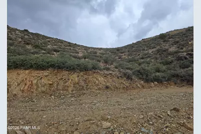 Lot 01 E Wolfpack Trail, Dewey-Humboldt, AZ 86333 - Photo 1
