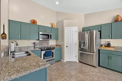 7859 E Buena Vista Drive, Prescott Valley, AZ 86314 - Photo 12