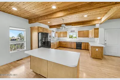 1858 Forest, Prescott, AZ 86305 - Photo 6