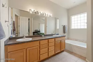 1805 S Crooked H Trail, Dewey-Humboldt, AZ 86327 - Photo 24