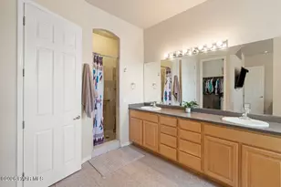 1805 S Crooked H Trail, Dewey-Humboldt, AZ 86327 - Photo 22
