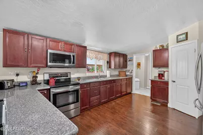 2951 N Kings Highway, Prescott Valley, AZ 86314 - Photo 10