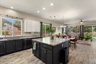 7648 E Nightingale Star Ln, Prescott Valley, AZ 86315 - Photo 6