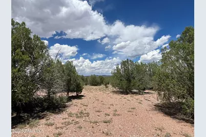 70 Arizona Road, Ash Fork, AZ 86320 - Photo 2