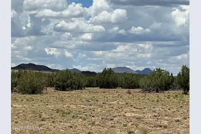 59 Rocky Rabbit Road, Ash Fork, AZ 86320 - Photo 4