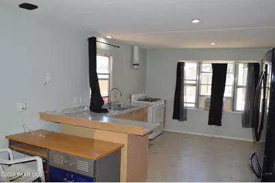 349 S S Road 1 W #X-8, Chino Valley, AZ 86323 - Photo 2