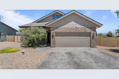 982 Newton Way, Chino Valley, AZ 86323 - Photo 1