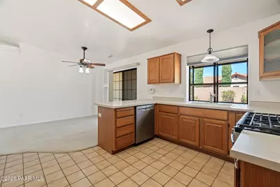 7410 E Lobo Way, Prescott Valley, AZ 86314 - Photo 12