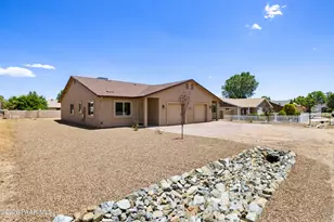 6201 N Reata Dr, Prescott Valley, AZ 86314 - Photo 2