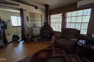 57602 N Hermana Ln, Seligman, AZ 86337 - Photo 48