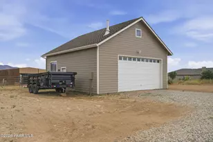 8183 N Blessing Ln, Prescott Valley, AZ 86315 - Photo 18
