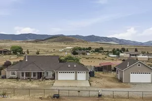 8183 N Blessing Ln, Prescott Valley, AZ 86315 - Photo 4