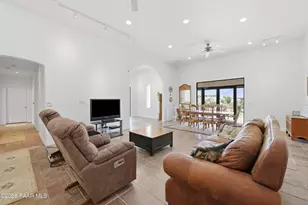 11070 N Deer Hill Ln, Prescott, AZ 86305 - Photo 12