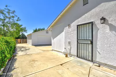 2875 N Cedar Springs Lane, Prescott Valley, AZ 86314 - Photo 6