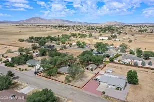 934 E Damion Loop, Chino Valley, AZ 86323 - Photo 2