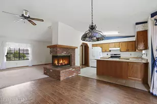 9116 E Longhorn Dr, Prescott Valley, AZ 86314 - Photo 10