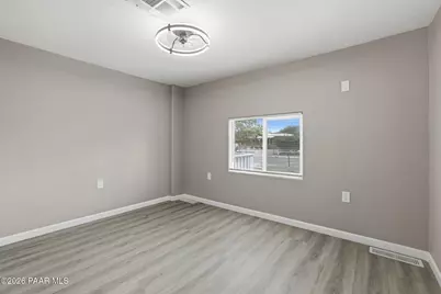 8800 E Westward Way, Prescott Valley, AZ 86314 - Photo 12