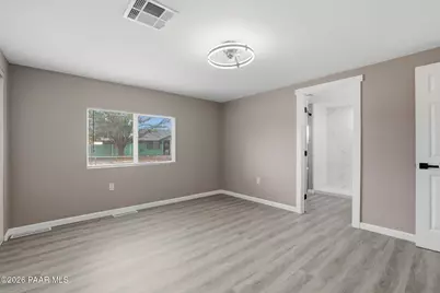 8800 E Westward Way, Prescott Valley, AZ 86314 - Photo 8