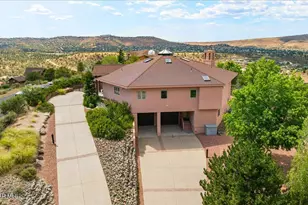 205 N Angeline Cir, Prescott, AZ 86303 - Photo 4