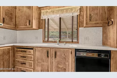12070 E Yavapai Drive, Dewey-Humboldt, AZ 86327 - Photo 16