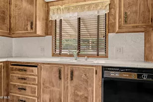 12070 E Yavapai Dr, Dewey-Humboldt, AZ 86327 - Photo 16