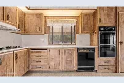 12070 E Yavapai Drive, Dewey-Humboldt, AZ 86327 - Photo 14