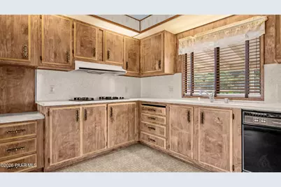 12070 E Yavapai Drive, Dewey-Humboldt, AZ 86327 - Photo 12