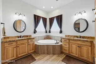 9860 N Loper Rd, Prescott Valley, AZ 86315 - Photo 14