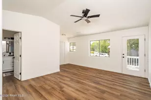 10375 E Oak Creek Valley Dr, Cornville, AZ 86325 - Photo 10