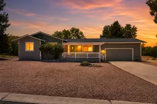 10375 E Oak Creek Valley Dr, Cornville, AZ 86325 - Photo 1