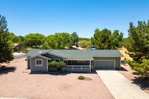 10375 E Oak Creek Valley Dr, Cornville, AZ 86325 - Photo 1