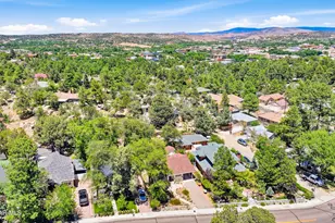 708 Country Club Dr, Prescott, AZ 86303 - Photo 30