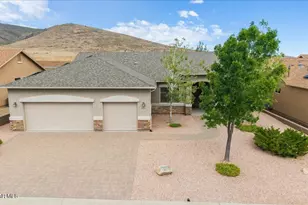 3994 N Hanover Dr, Prescott Valley, AZ 86314 - Photo 1