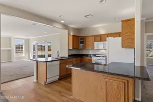 7297 E Horizon Way, Prescott Valley, AZ 86315 - Photo 12