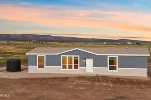 27139 N Kingdom Ct, Paulden, AZ 86334 - Photo 4