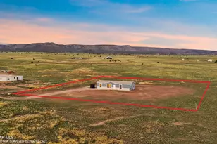 27139 N Kingdom Ct, Paulden, AZ 86334 - Photo 2