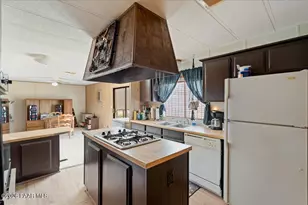 17391 E Panorama Dr, Mayer, AZ 86333 - Photo 6
