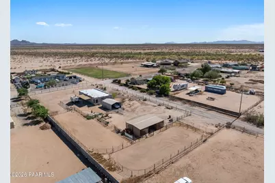 27513 N 252nd Avenue, Wittmann, AZ 85361 - Photo 30