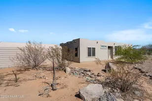 27513 N 252nd Ave, Wittmann, AZ 85361 - Photo 24