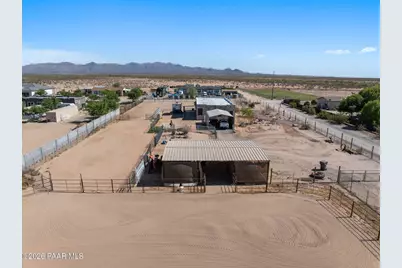 27513 N 252nd Avenue, Wittmann, AZ 85361 - Photo 32