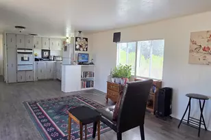 17414 E Meadow Ln, Mayer, AZ 86333 - Photo 8